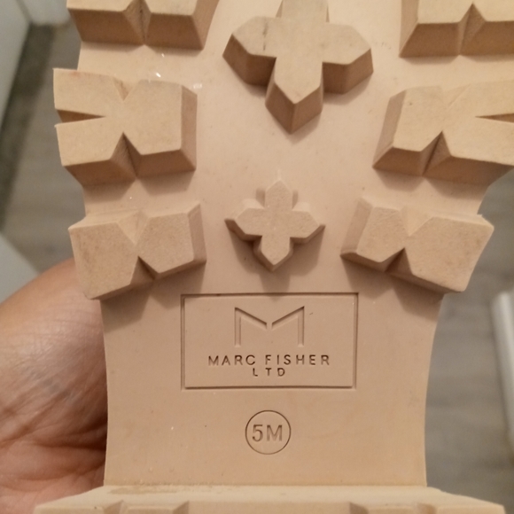 Marc Fisher LTD lug sole loafers NWT - Picture 5 of 6